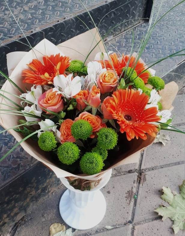 Букет цветов из: Герберы, Хризантемы, Альстромерии и Розы в Сосенском