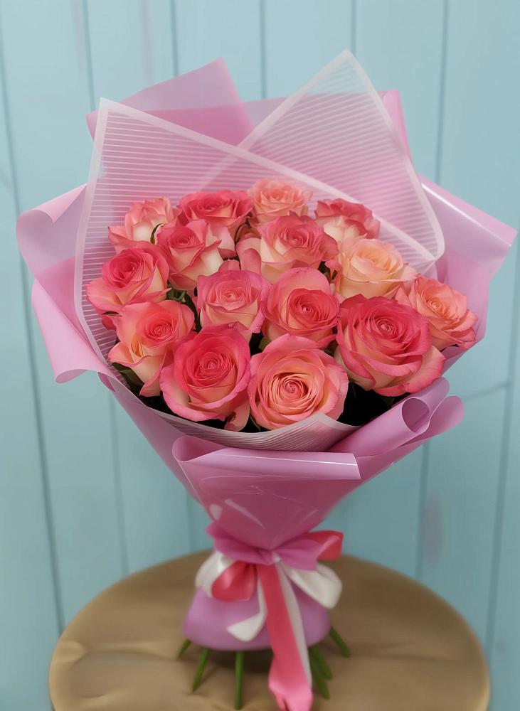 Букет 15 Розовых роз Равель в Сосенском