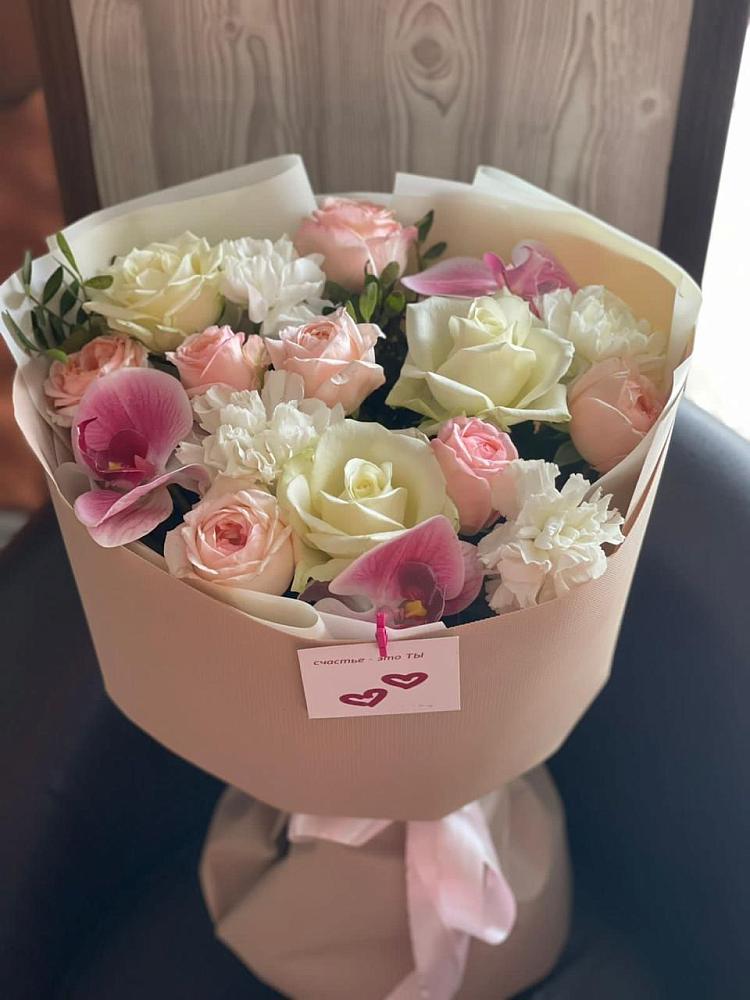 Букет цветов из: Орхидеи, Розы и Гвоздики в Сосенском