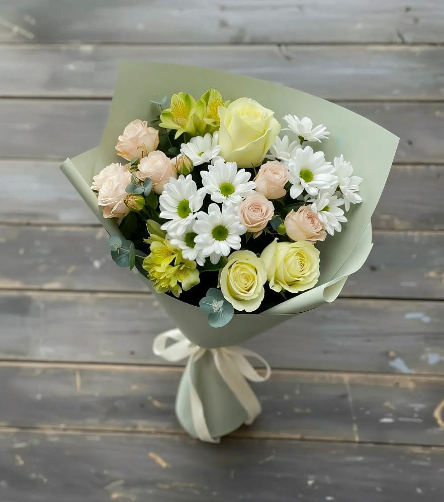 Букет цветов из: Альстромерии, Розы и Хризантемы в Сосенском