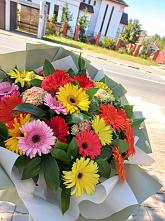 Букет цветов из:  Герберы #REPLACE_PRED# Сосенском