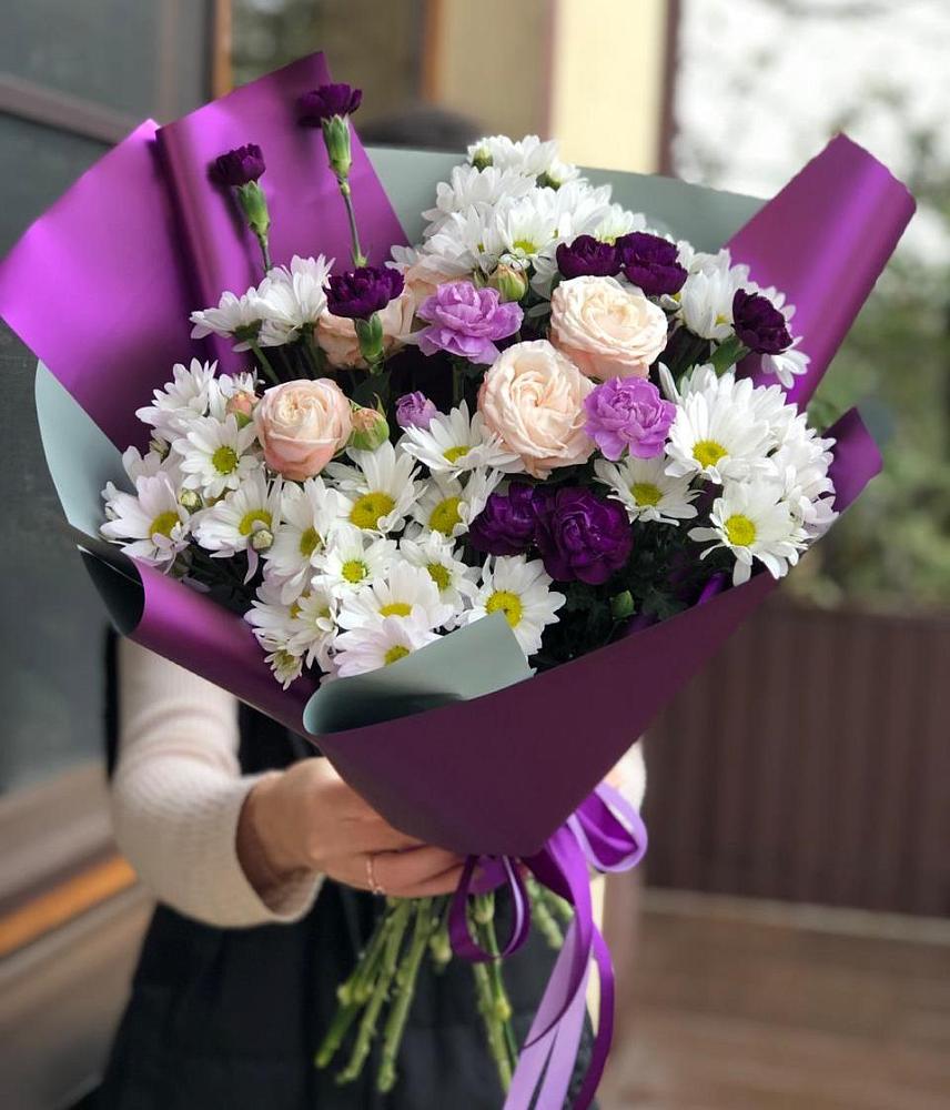 Букет цветов из: Хризантемы, Гвоздики и Розы в Сосенском