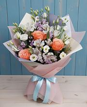 Букет цветов из:  Лизиантусы, Розы, Альстромерии и Гипсофила #REPLACE_PRED# Сосенском