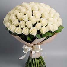 Букет 101 беля роза Белоснежка в Сосенском
