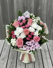 Букет цветов из:  Альстромерии, Гвоздики, Розы и Хризантемы #REPLACE_PRED# Сосенском