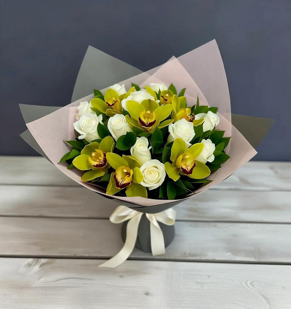 Букет цветов из: Орхидеи и Розы в Сосенском