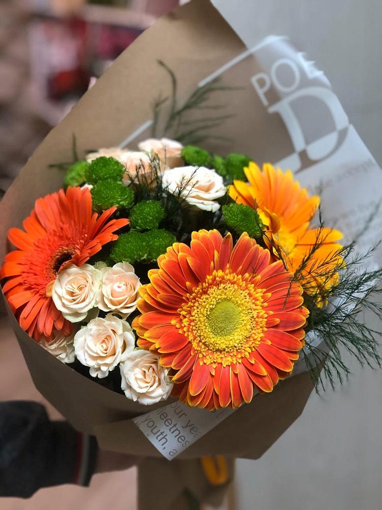 Букет цветов из: Герберы, Хризантемы и Розы в Сосенском