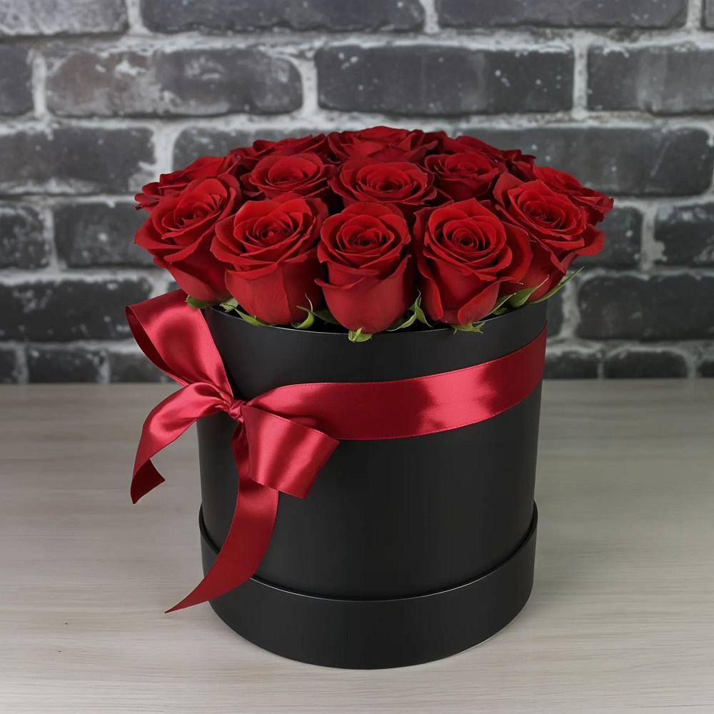 Цветочная композиция из Розы в шляпной коробке в Сосенском