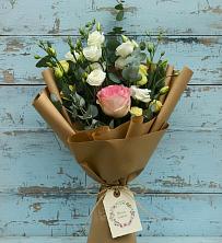 Букет цветов из:  Розы и Лизиантусы в Сосенском