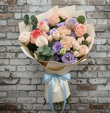 Букет цветов из:  Розы, Лизиантусы и Гвоздики в Сосенском